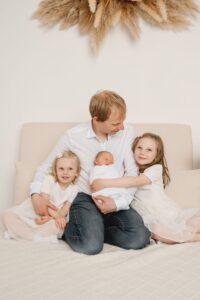 New-born-Photographer-Geneva-Studio.Elsa-JaimesPhotography-26
